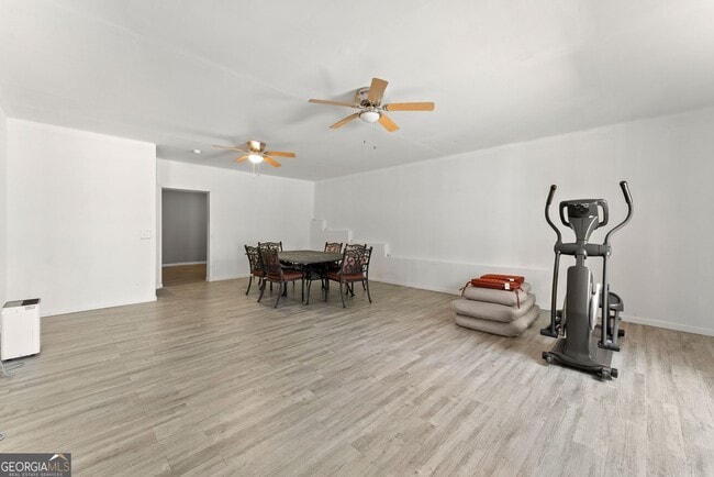 Building Photo - 128 Orange Cir