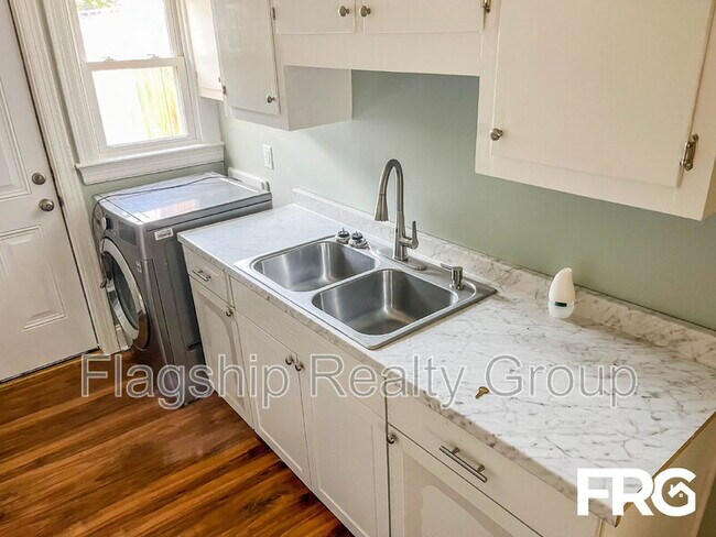 Building Photo - 113 Stancill Dr