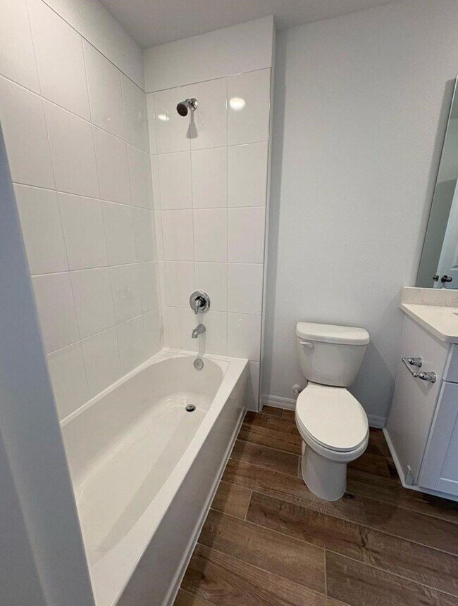 Building Photo - Contemporary Comfort – 3 Bedrooms & 3 Baths in Cagan Crossings West