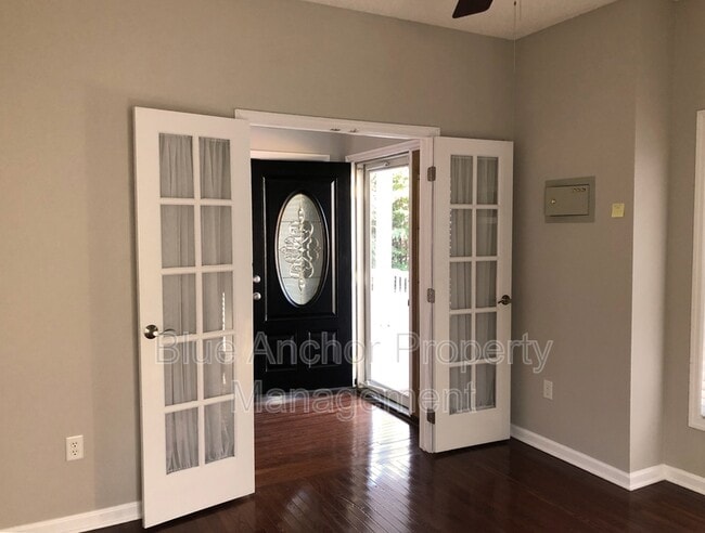 Building Photo - 1343 Chadwick Shores Dr