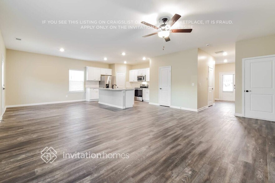 Building Photo - 6215 Nathaniel Ln