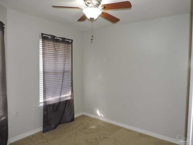 Building Photo - 1100 Sweetbriar St