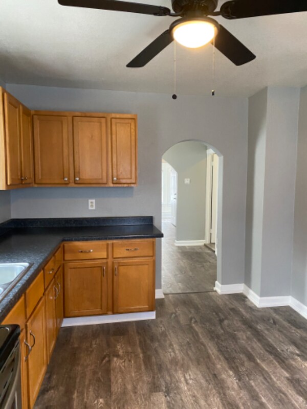 Building Photo - 1445 Dr Martin Luther King Dr