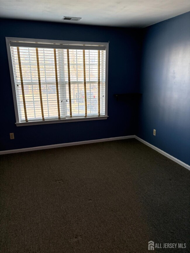 Building Photo - 420 Stratford Pl