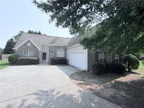 Building Photo - 3816 Landing Terrace