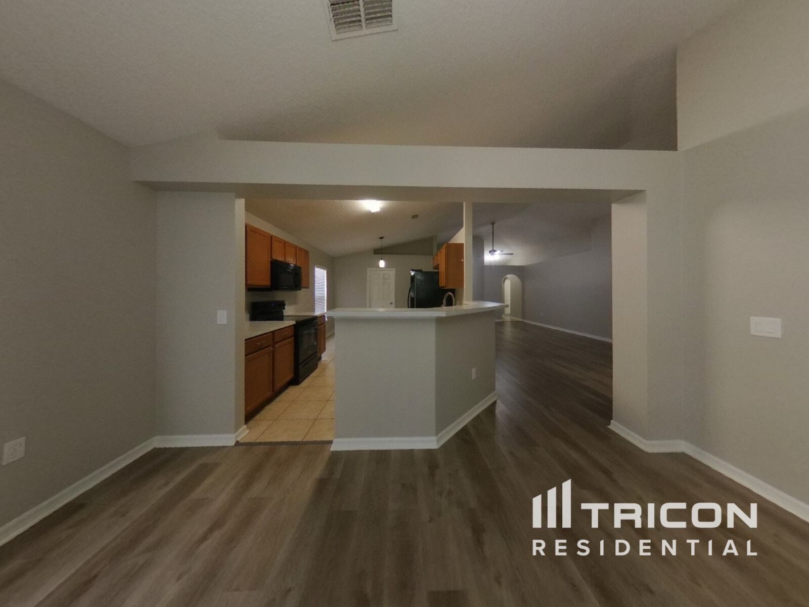 Building Photo - 407 Nuestra Pl