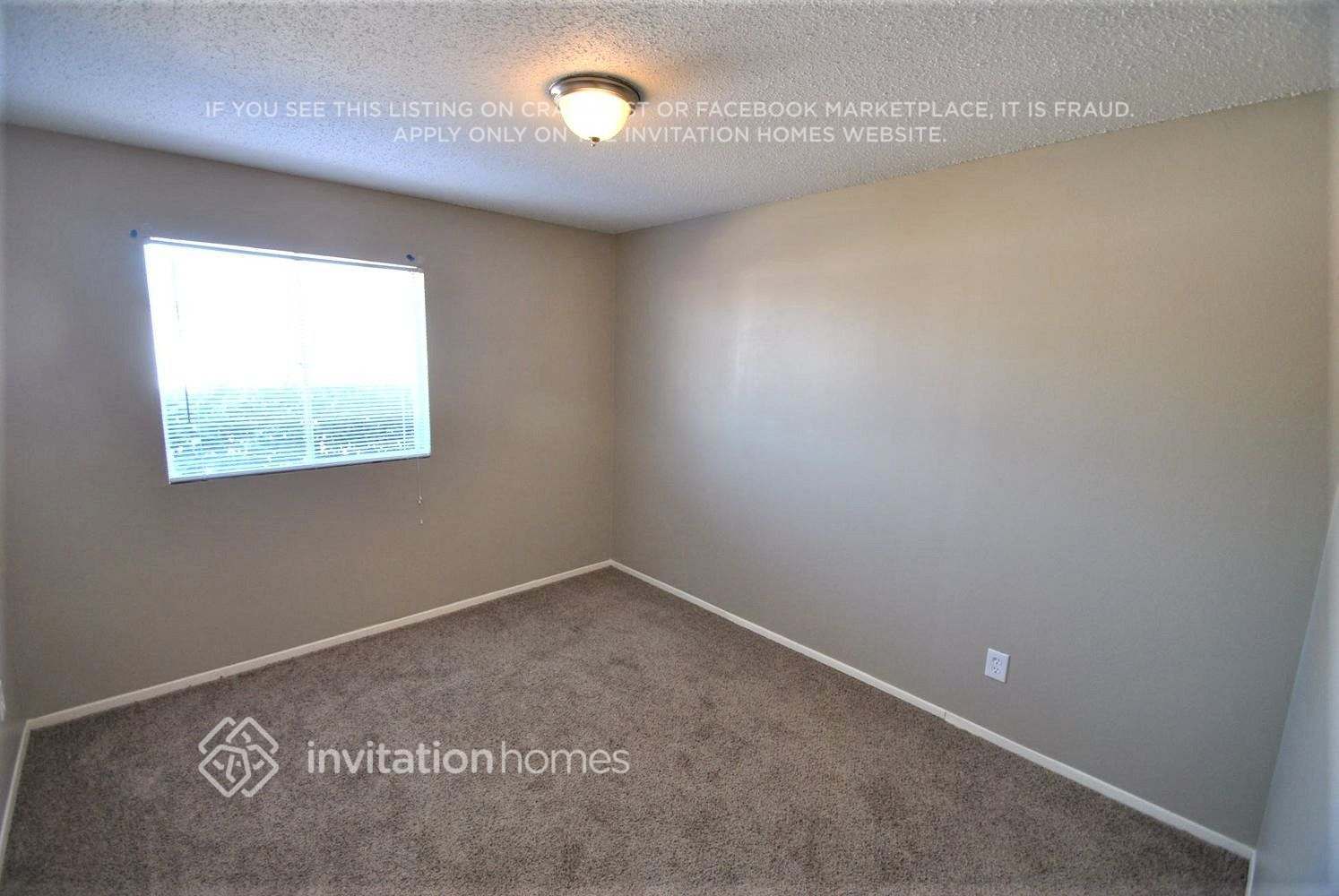 Building Photo - 3731 West Myrtle Ave