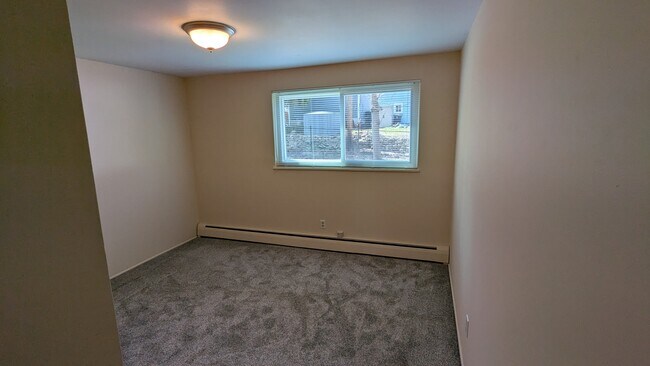 Building Photo - 1109 Elder Blvd