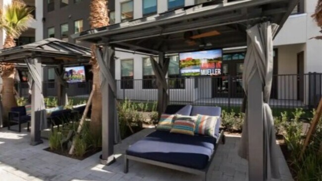 Building Photo - 2401 Aldrich St