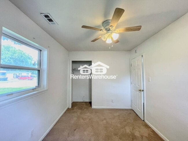 Building Photo - 4945 Paine Ln