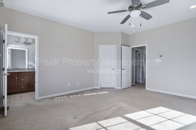 Building Photo - 11323 Sadler Walk Ln
