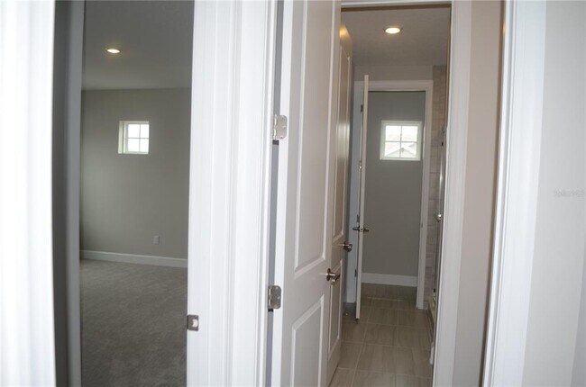Building Photo - 34109 Tributary Ct