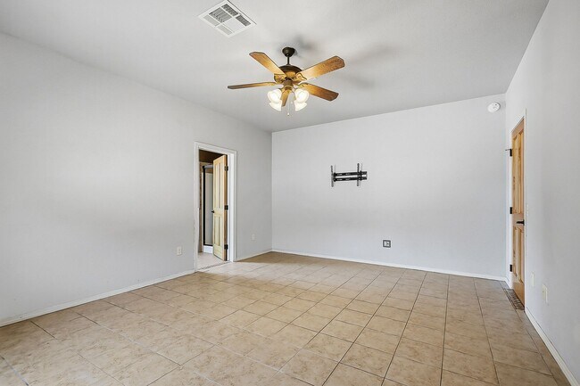 Building Photo - 351 Cielo Grande Ct