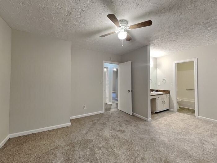 Building Photo - 6305 Beaver Creek Trail