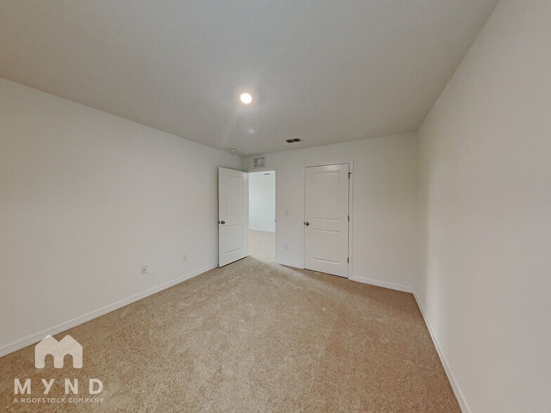 Building Photo - 6803 Branham Mill Ct