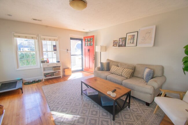 Building Photo - Coming Soon! 2 Bedroom 2 Bathroom with Optional Bonus in Haymount