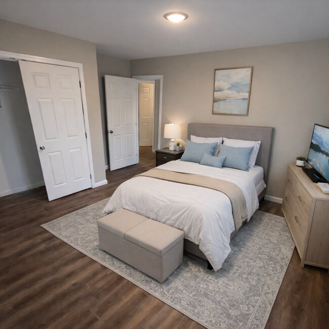 Building Photo - 3 bed, 1 bath apartment