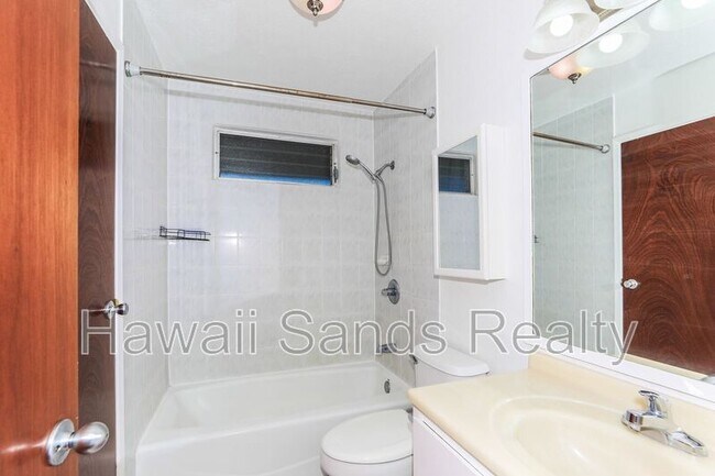 Building Photo - 3331 Hayden St