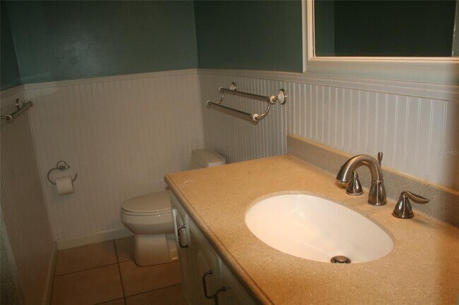 Building Photo - 6341 Flamingo Dr