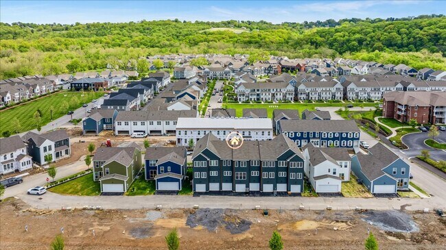 Building Photo - BRAND NEW TOWNHOME for LEASE
