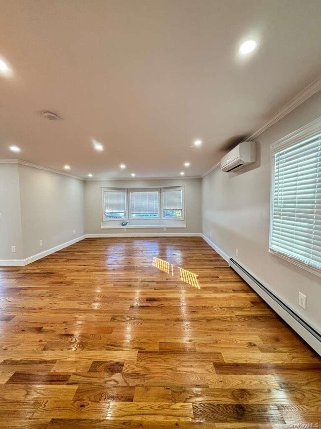 Building Photo - 70 Appletree Ln