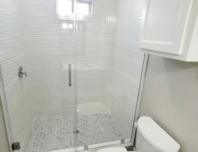 Building Photo - 1304 Petri Dr