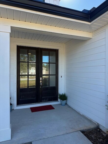 Building Photo - 4819 Whitewood Rd