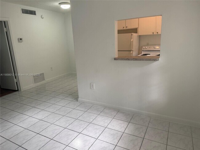 Building Photo - 8380 SW 65th Ave