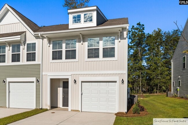 Building Photo - 441 Pepperbush Ln
