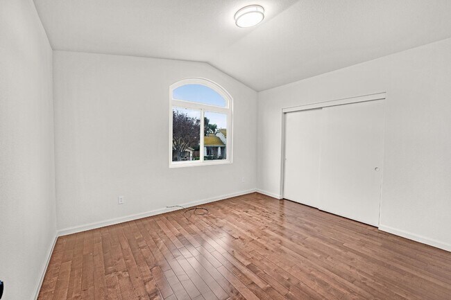 Building Photo - 1005 Mabel Josephine Ct