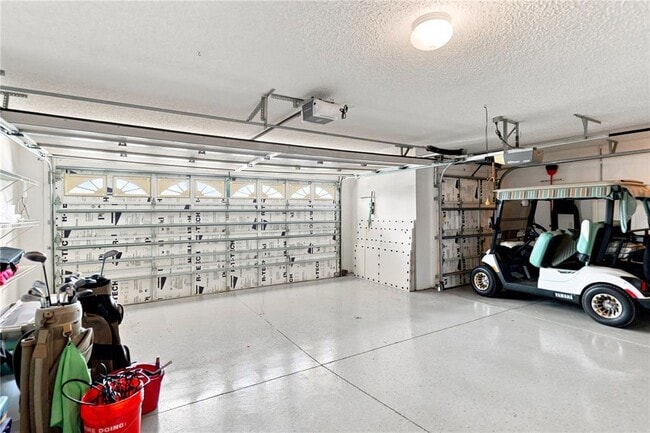 Building Photo - 1304 De La Garza Pl