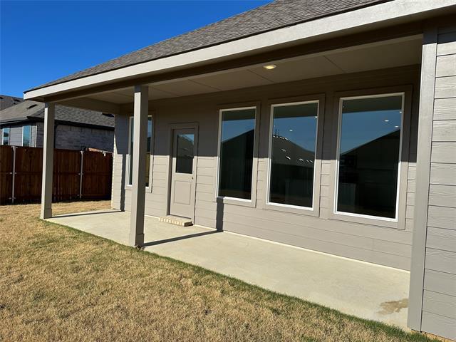 Building Photo - 620 Mare Dr