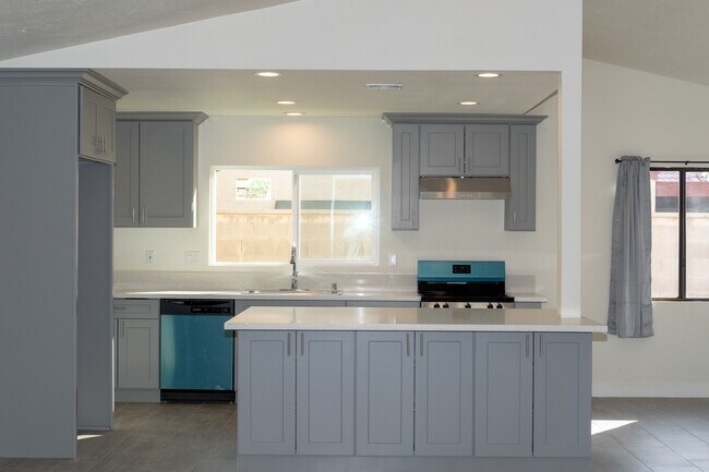 Building Photo - 81375 Coco Palm Dr