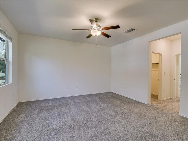Building Photo - 10418 Bramble Berry Dr