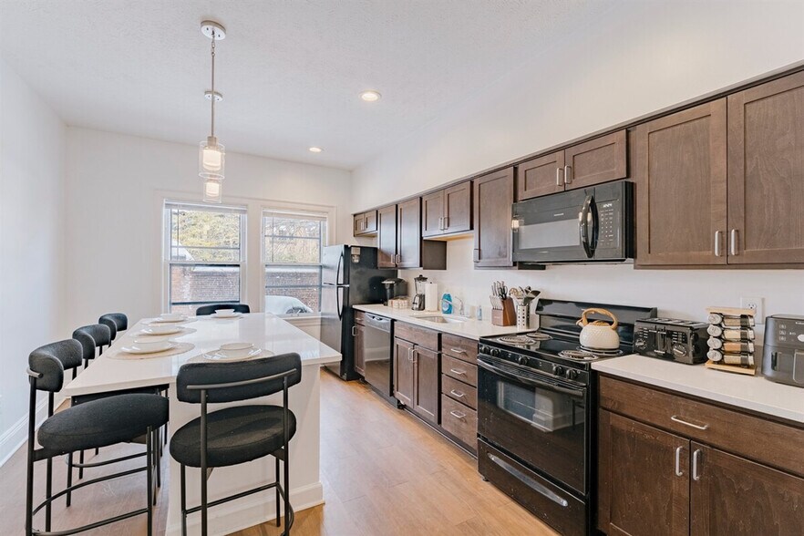 Building Photo - 11321 Hessler Rd