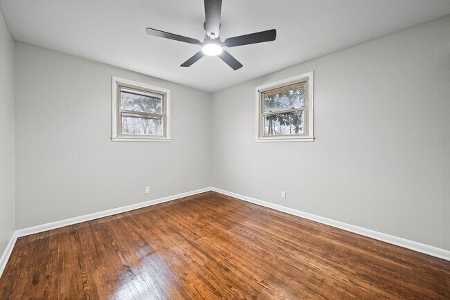 Building Photo - Remodeled 4 bedroom 2 bath home for rent!