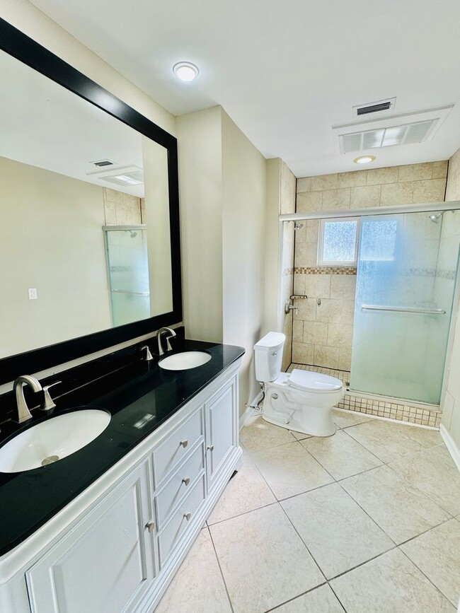 Building Photo - Updated 4-Bedroom Ranch with the layout everyone wants