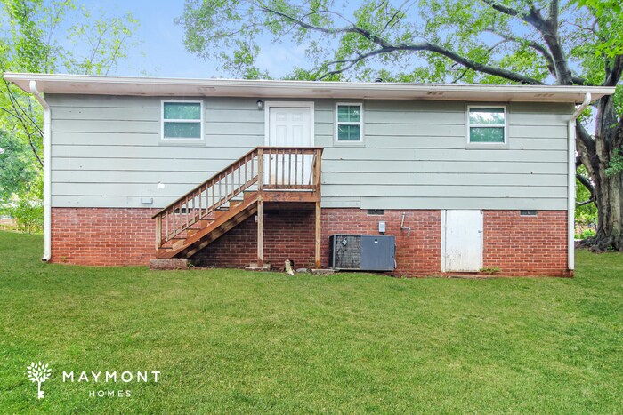 Building Photo - 408 Richcreek Rd