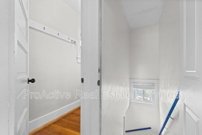 Building Photo - 1623 Lafayette Blvd