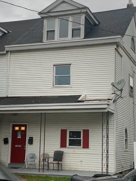 Building Photo - 1325 Washington St