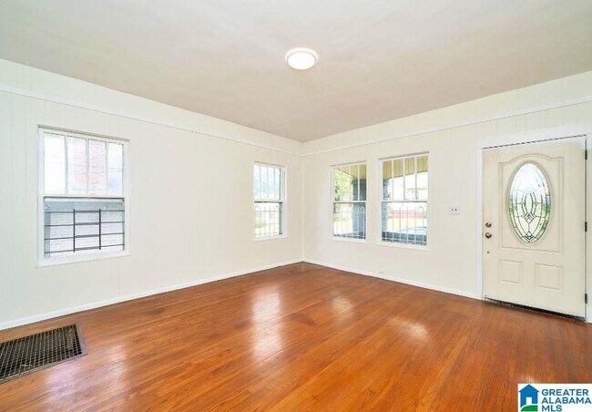 Building Photo - 2321 22nd St Ensley