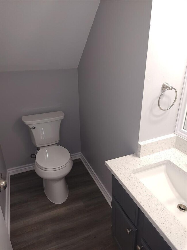 Building Photo - 1208 Gingerlily Cove