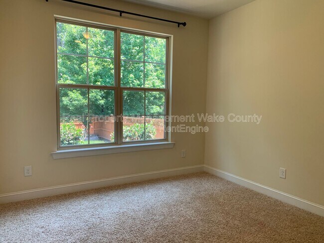 Building Photo - 308 Bay Willow Ct