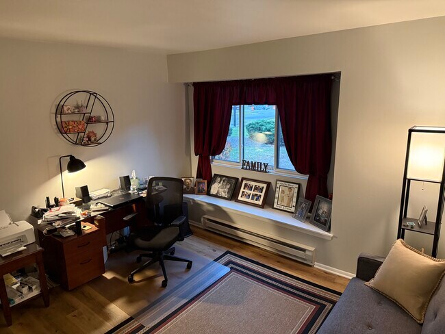 Building Photo - 406 Sheffield Rd