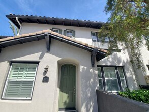 Building Photo - 2175 Condor Dr