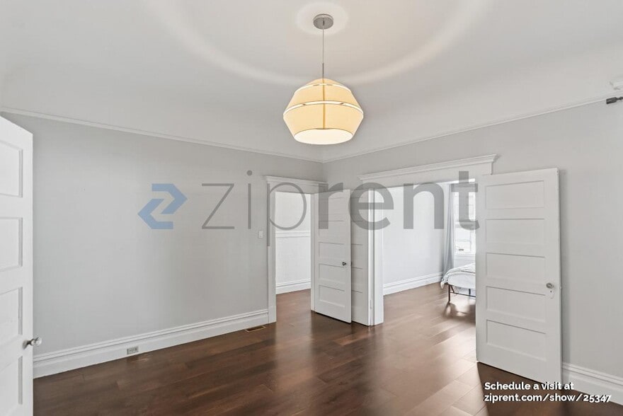 Building Photo - 369 29th St