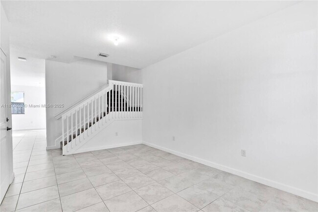 Building Photo - 25128 SW 113th Pl