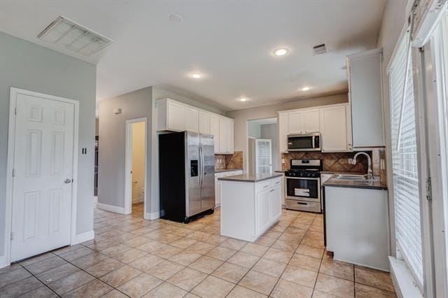 Building Photo - 6107 Lakecrest Dr