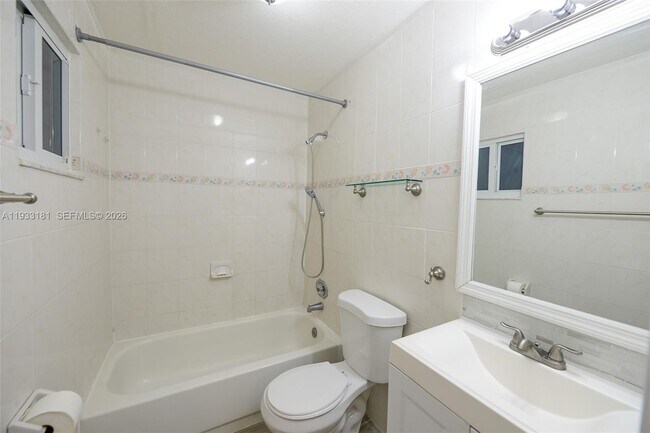 Building Photo - 14471 SW 139th Ave Cir W