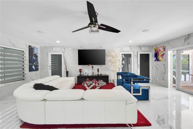 Building Photo - 18300 SW 48th St